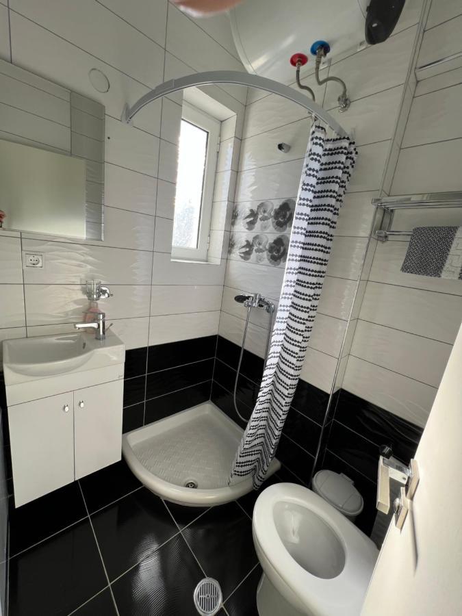 Paradise Apartment Sarande Ngoại thất bức ảnh